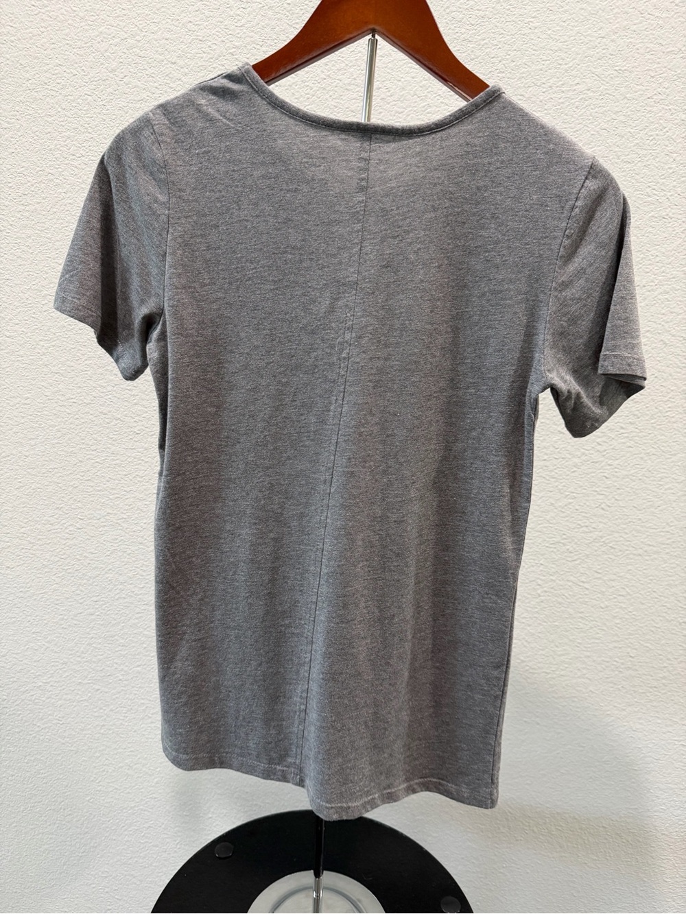 Universal Gray Tee with Blue Thing 1 & Thing 2 Graphic - Picture 2 of 3